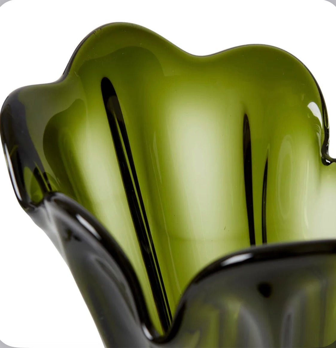 Sahana Vase Green - 21 x 19 x 35cm Elme Living