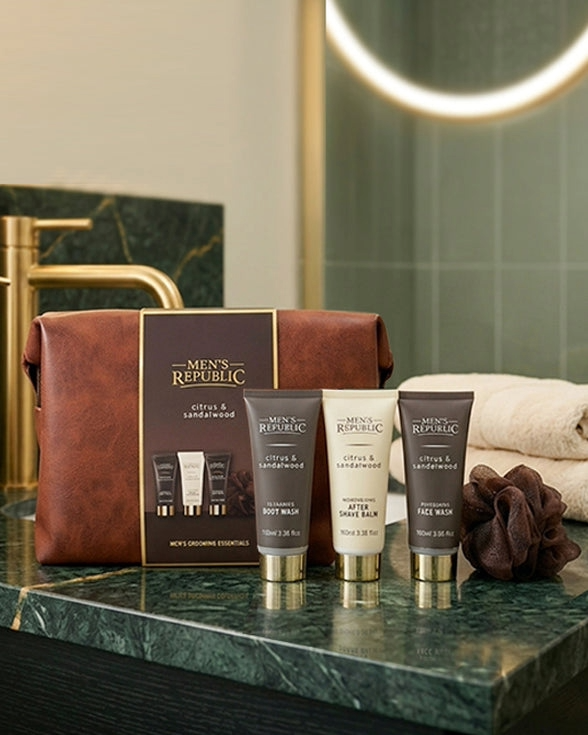 Men's Republic Grooming Kit in Soft Toiletry Bag - 4pc